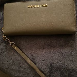 Michael Kors Wallet Gray